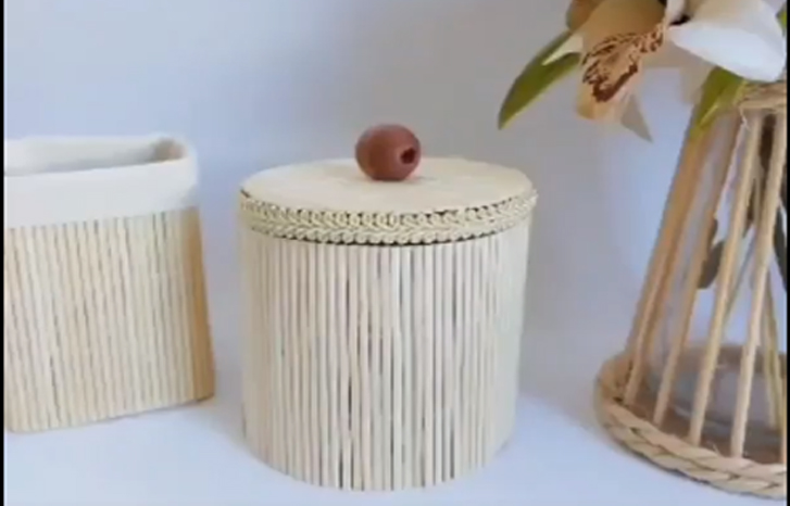 چگونه با وسایل ساده جعبه بسازیم؟ 1 چگونه با وسایل ساده جعبه بسازیم؟